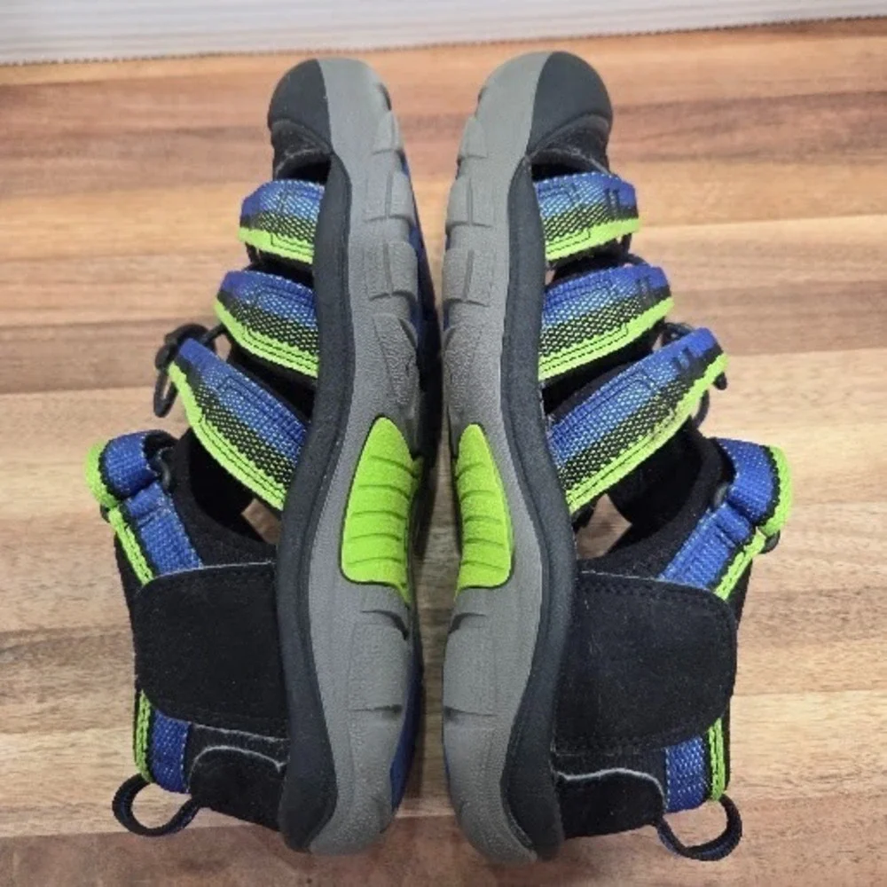 KEEN Newport Neo H2 Big Kids‎ Size 3 Youth Water Hiking Sandals Black Blue Green